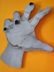 Main de monstre gauche en bois, gravure laser 3D, ongles noirs, décoration Halloween artisanale